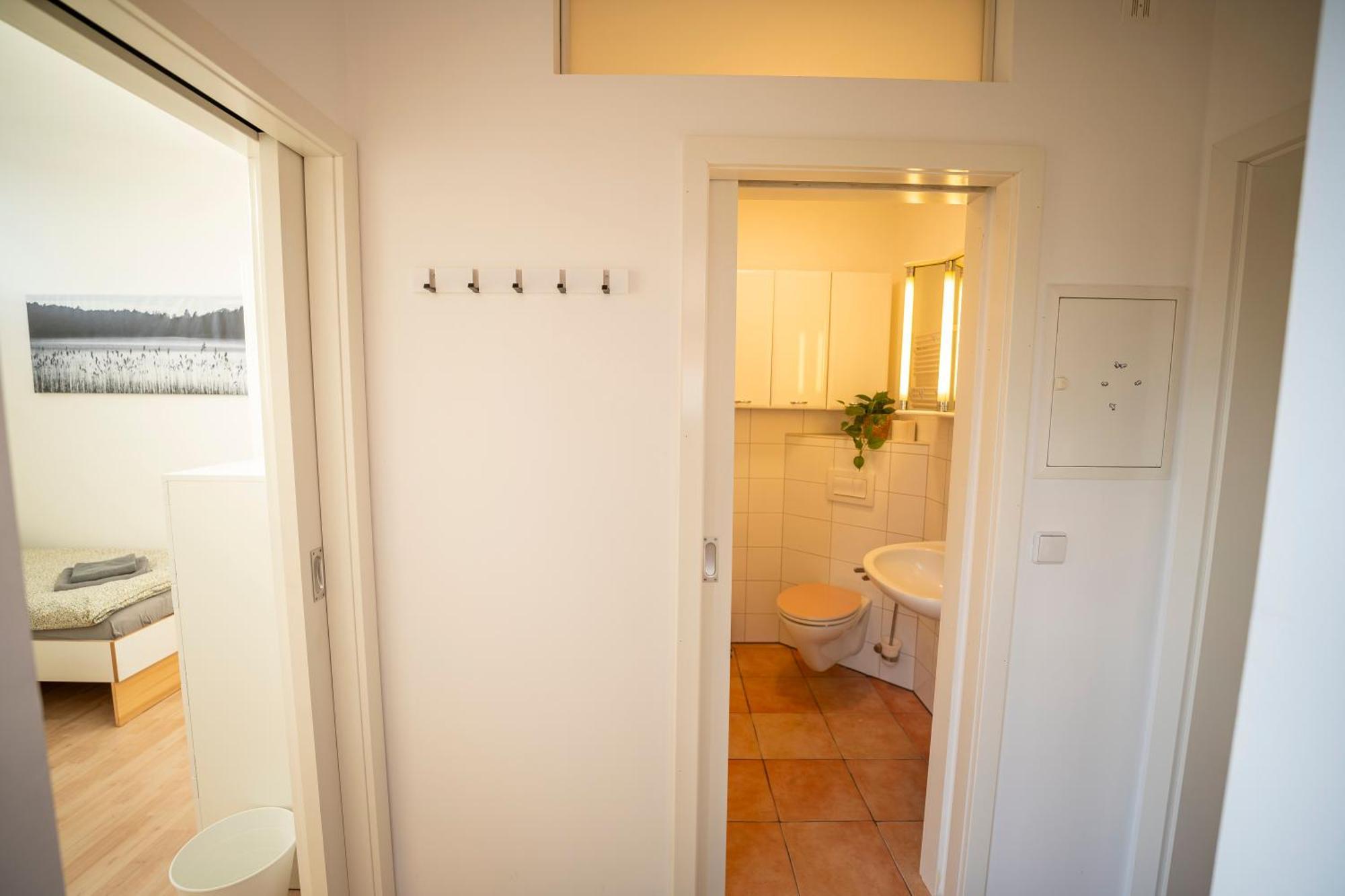 Appartement Haus Unterm Mammutbaum - Elberadweg à Magdebourg Extérieur photo