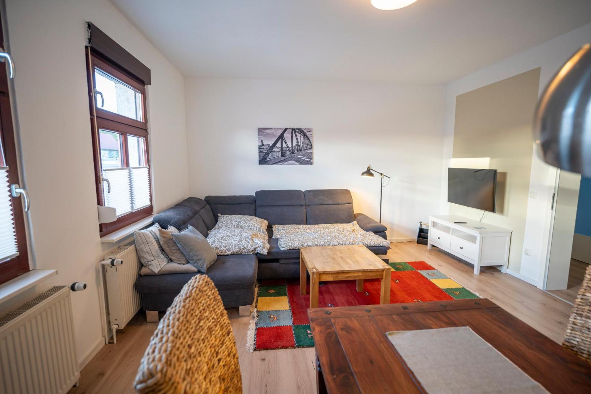 Appartement Haus Unterm Mammutbaum - Elberadweg à Magdebourg Extérieur photo